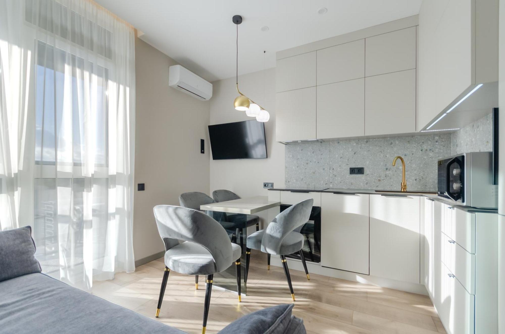 Petrovdom 85-141-122-38 Apartments In The Rc "French Quarter" Κίεβο Εξωτερικό φωτογραφία