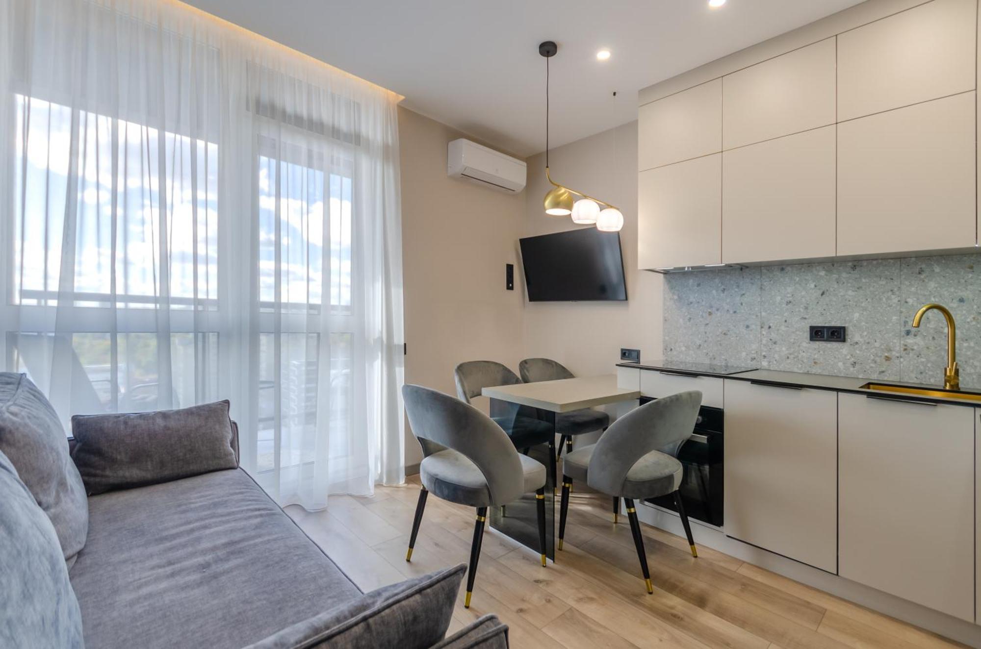 Petrovdom 85-141-122-38 Apartments In The Rc "French Quarter" Κίεβο Εξωτερικό φωτογραφία