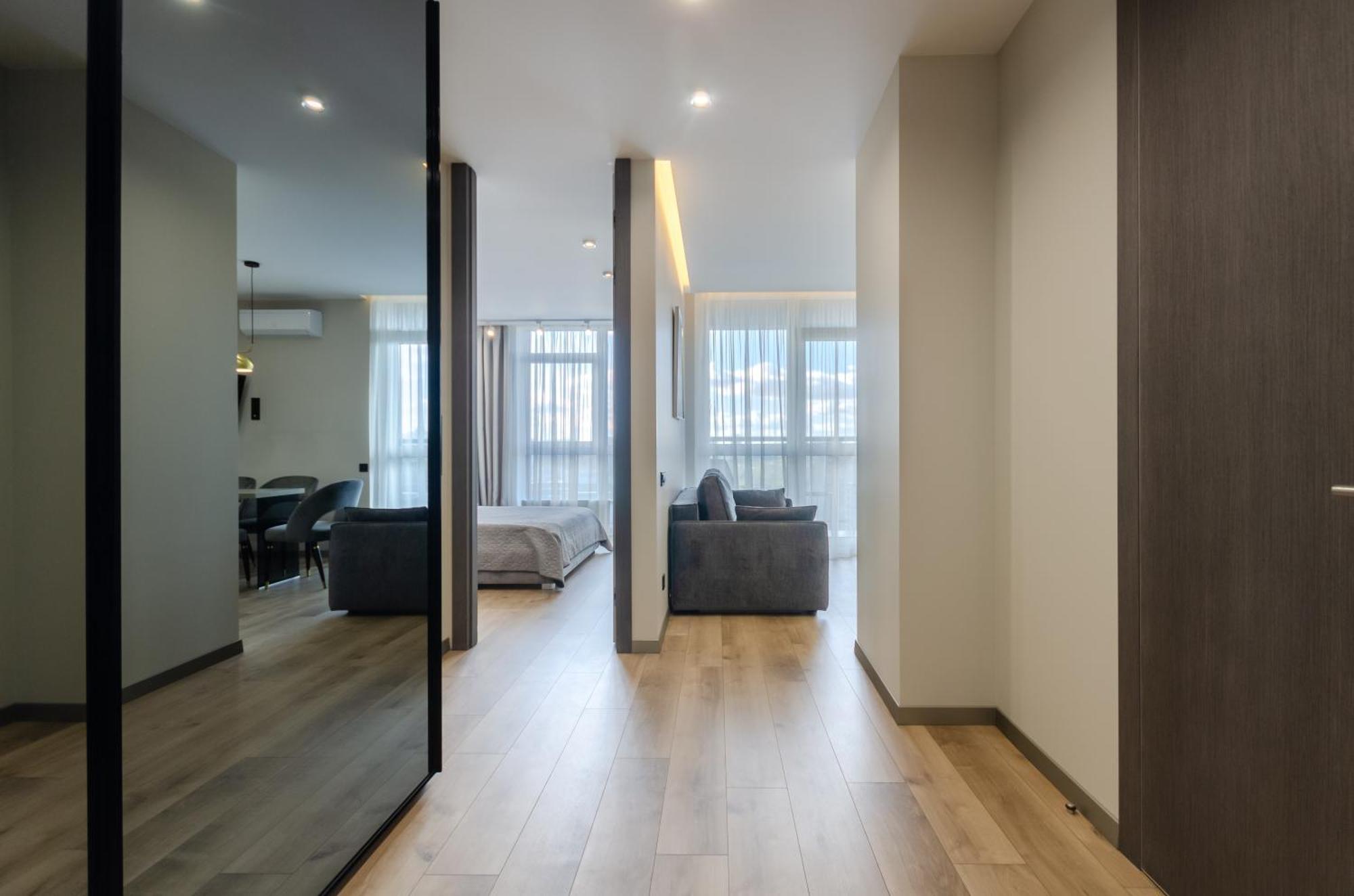 Petrovdom 85-141-122-38 Apartments In The Rc "French Quarter" Κίεβο Εξωτερικό φωτογραφία